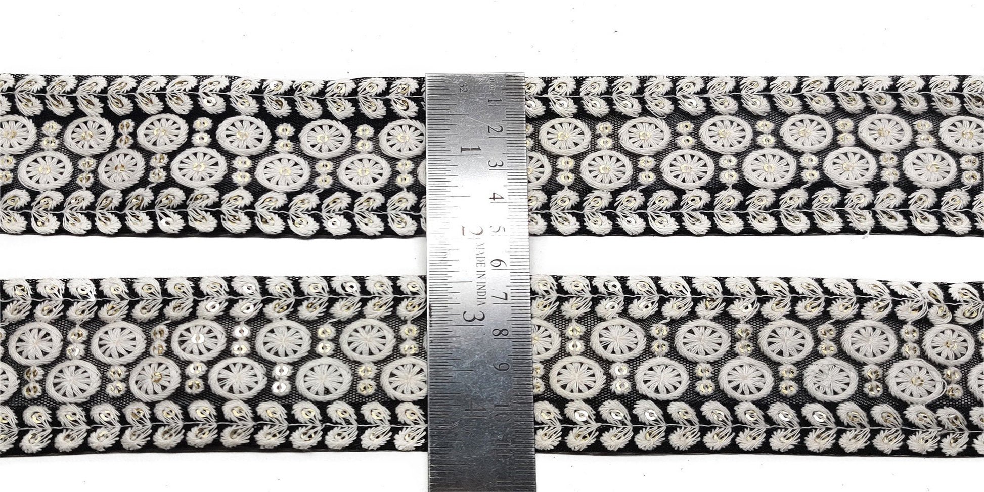 9 yard 5.0 cm wide Indian Saree Border Boho Lace Embroidery Ribbon Cushion Table runner curtains wedding Sewing Crafting Trim Headbands