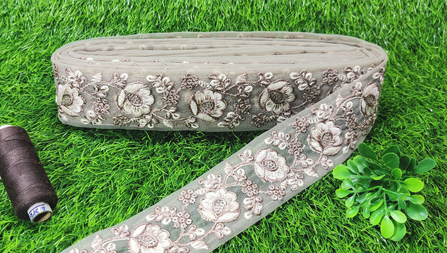 9 yard 4.5 cm wide Indian Saree Border Boho Lace Embroidery Ribbon Cushion Table runner curtains wedding Sewing Crafting Trim Headbands