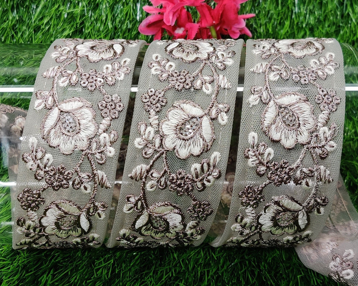 9 yard 4.5 cm wide Indian Saree Border Boho Lace Embroidery Ribbon Cushion Table runner curtains wedding Sewing Crafting Trim Headbands