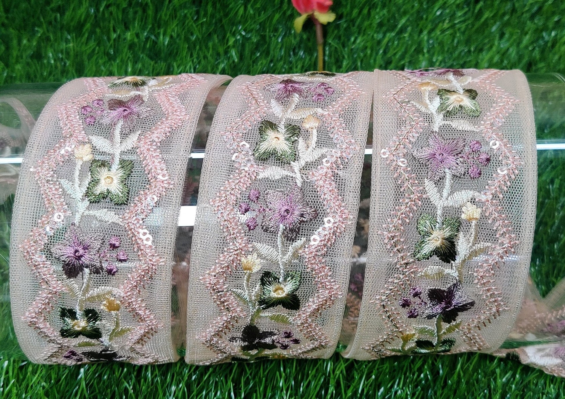 9 yard 4.5 cm wide Indian Saree Border Boho Lace Embroidery Ribbon Cushion Table runner curtains wedding Sewing Crafting Trim Headbands