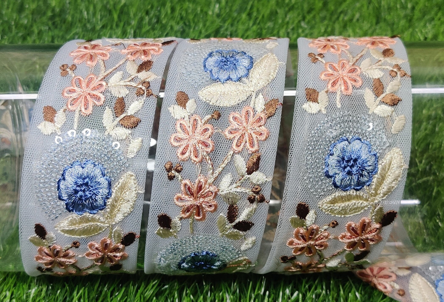 9 yard 4.0 cm wide Indian Saree Border Boho Lace Embroidery Ribbon Cushion Table runner curtains wedding Sewing Crafting Trim Headbands