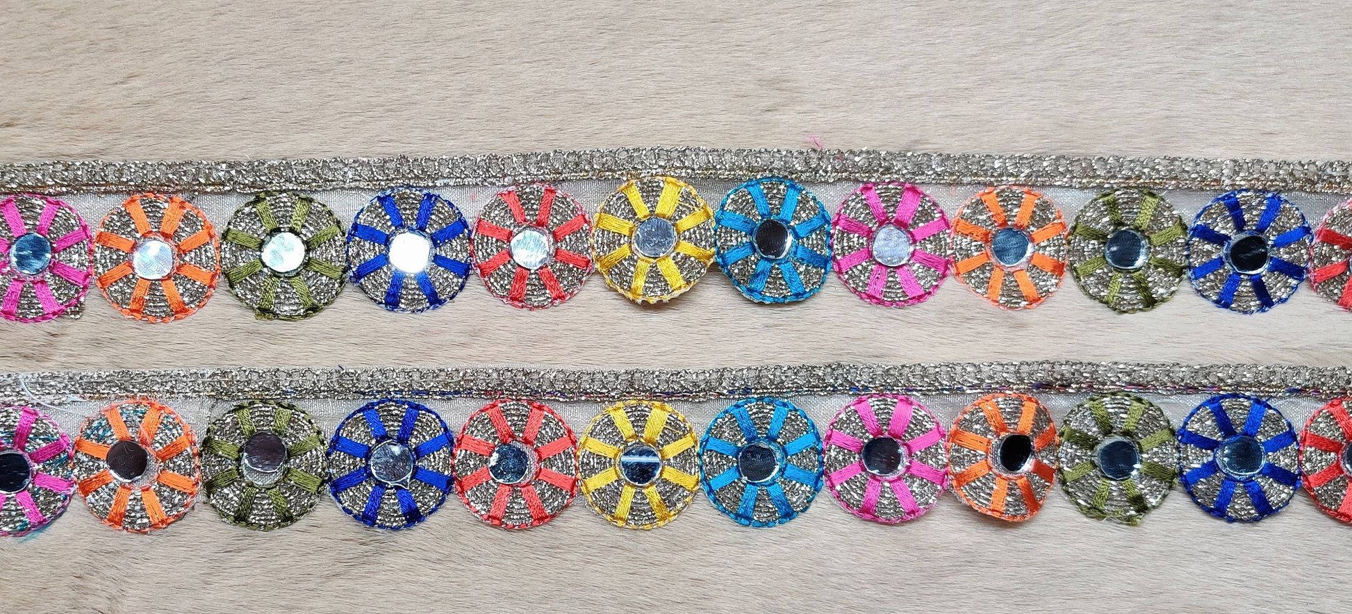 3 yard 3.5 cm wide Indian Saree Border Boho Lace Embroidery Ribbon Cushion Table runner curtains wedding Sewing Crafting Trim Headbands
