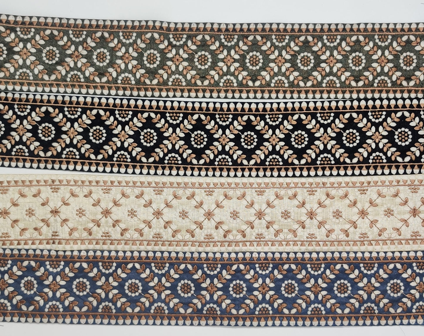 3 yard 8.0 cm wide Indian Saree Border Boho Lace Embroidery Ribbon Cushion Table runner curtains wedding Sewing Crafting Trim Headbands
