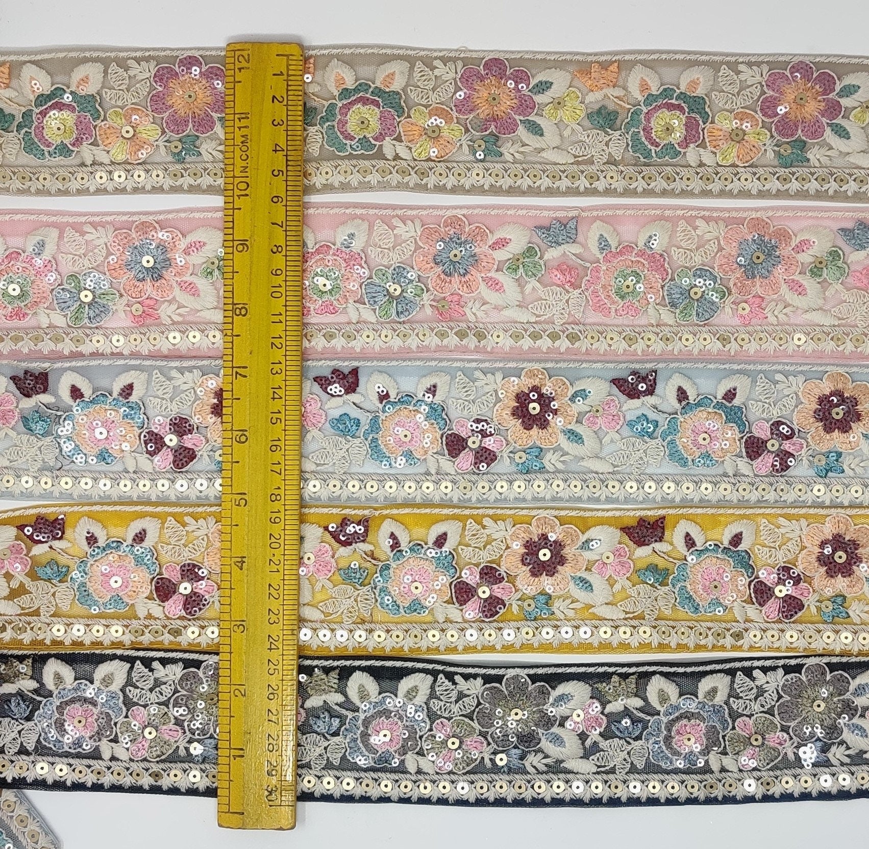 3 yard 6.0 cm wide Indian Saree Border Boho Lace Embroidery Ribbon Cushion Table runner curtains wedding Sewing Crafting Trim Headbands