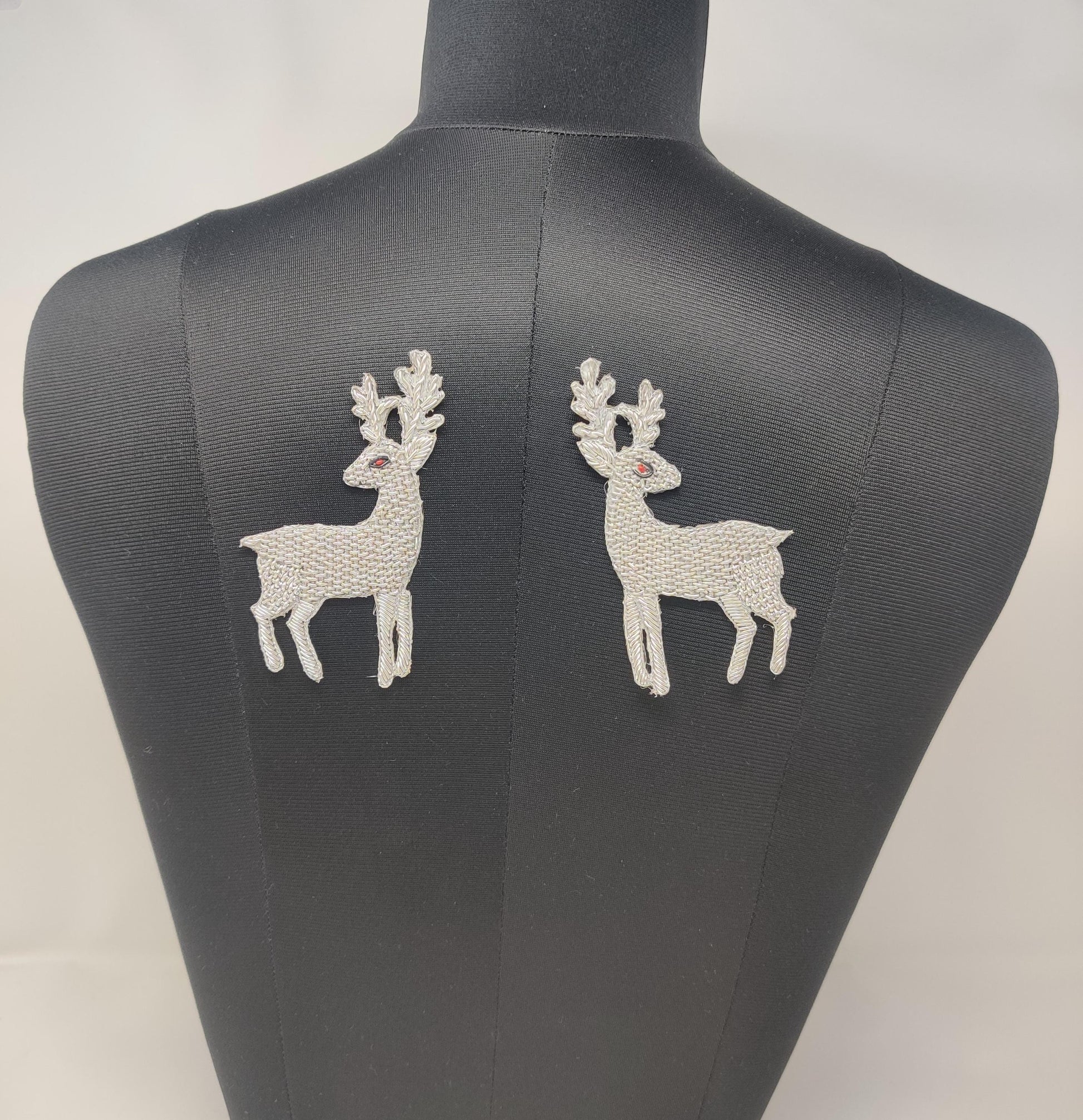 Handmade Indian Beaded Reindeer Shoulder Applique Patch - Sewing Embellishment for Dresses, Cushions, Crafting, and Bags, 1 Pair