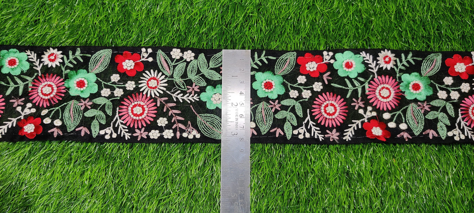 3 yard 8.0 cm wide Indian Saree Border Boho Lace Embroidery Ribbon Cushion Table runner curtains wedding Sewing Crafting Trim Headbands