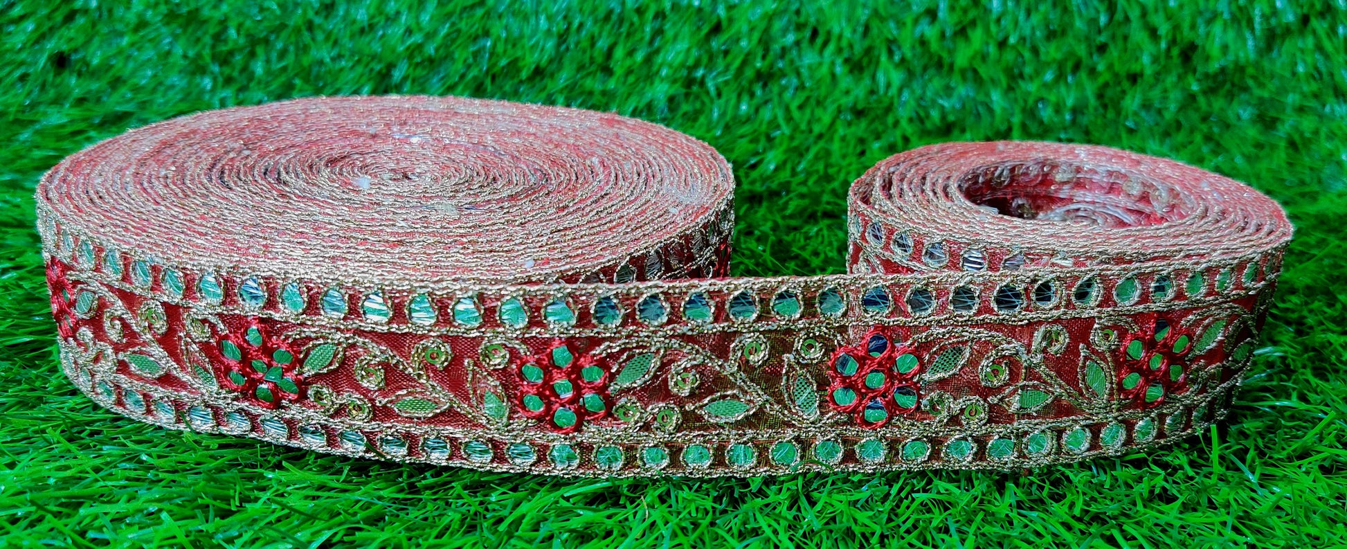 9 yard 3.0 cm wide Indian Saree Border Boho Lace Embroidery Ribbon Cushion Table runner curtains wedding Sewing Crafting Trim Headbands