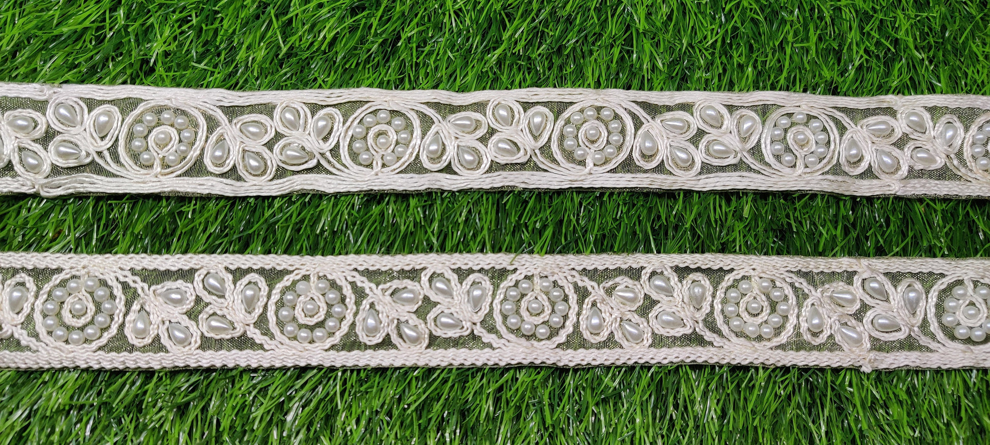 9 yard 3.0 cm wide Indian Saree Border Boho Lace Embroidery Ribbon Cushion Table runner curtains wedding Sewing Crafting Trim Headbands