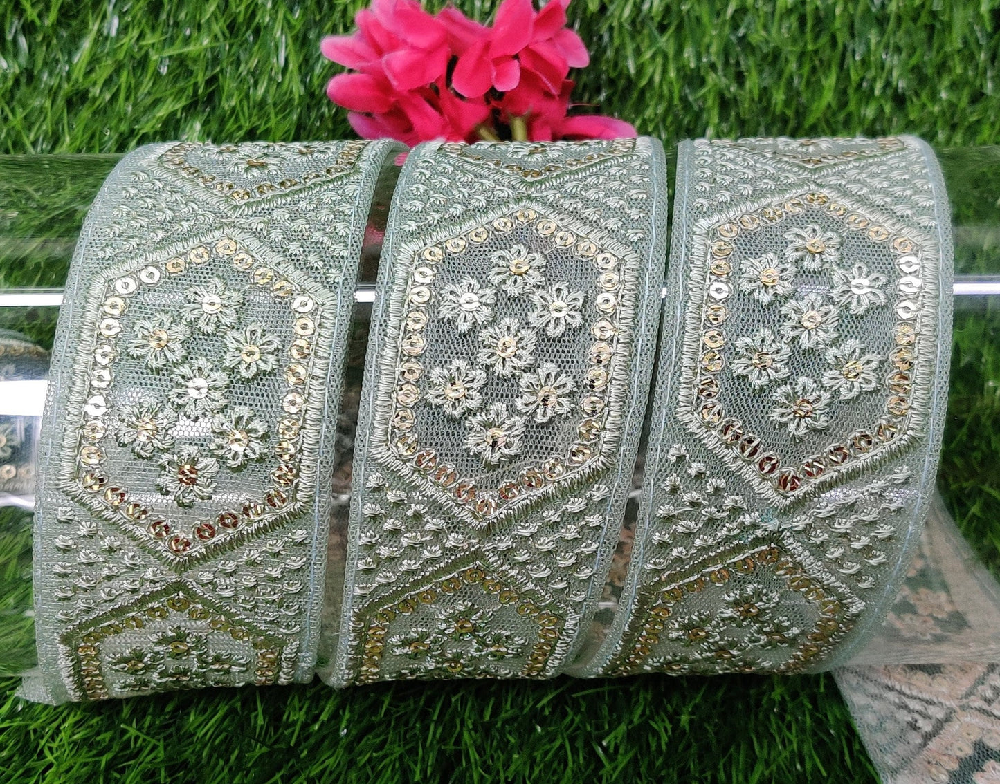9 yard 4.0 cm wide Indian Saree Border Boho Lace Embroidery Ribbon Cushion Table runner curtains wedding Sewing Crafting Trim Headbands