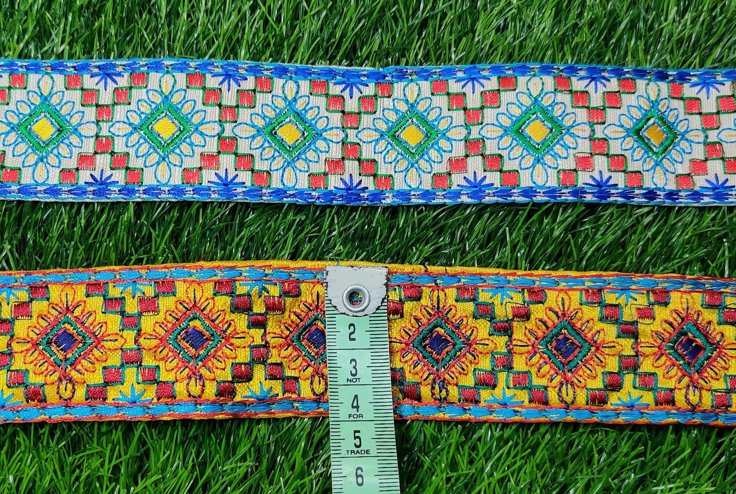 9 yard 4.0 cm wide Indian Saree Border Boho Lace Embroidery Ribbon Cushion Table runner curtains wedding Sewing Crafting Trim Headbands