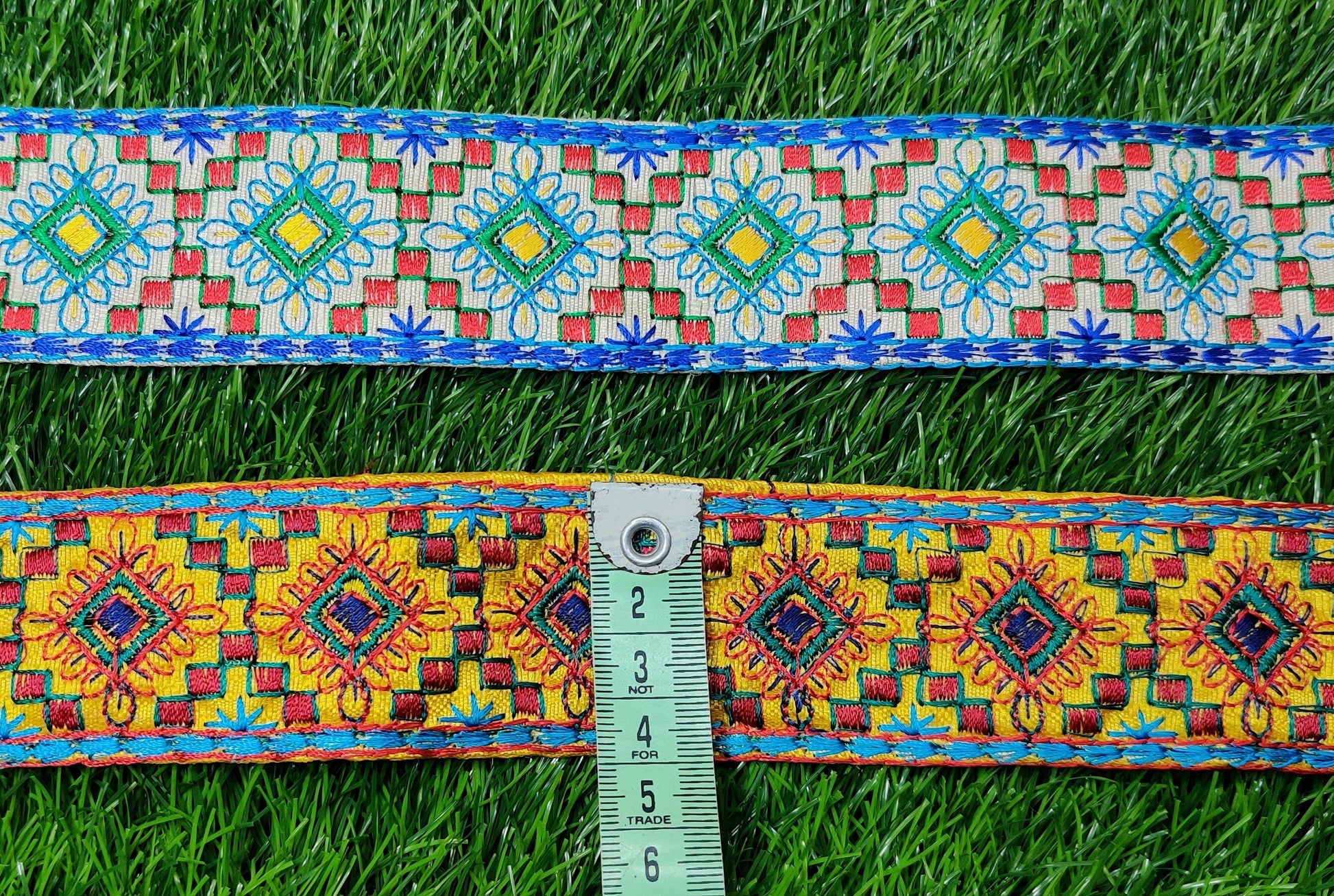 9 yard 4.0 cm wide Indian Saree Border Boho Lace Embroidery Ribbon Cushion Table runner curtains wedding Sewing Crafting Trim Headbands