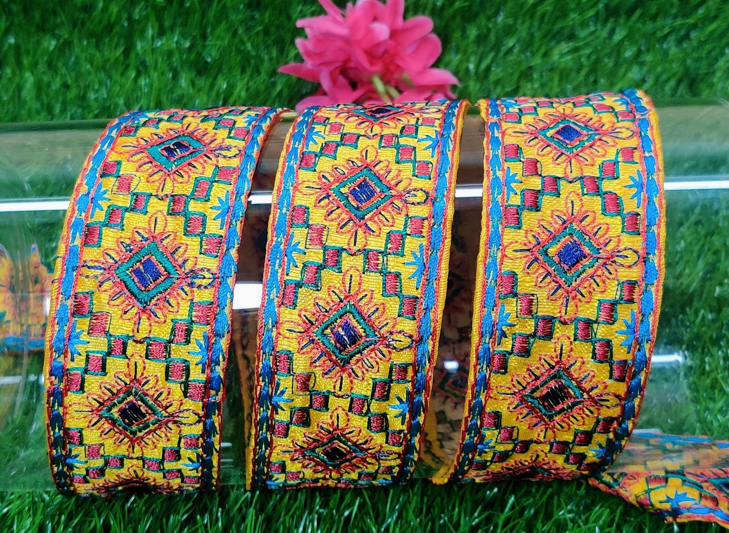 9 yard 4.0 cm wide Indian Saree Border Boho Lace Embroidery Ribbon Cushion Table runner curtains wedding Sewing Crafting Trim Headbands