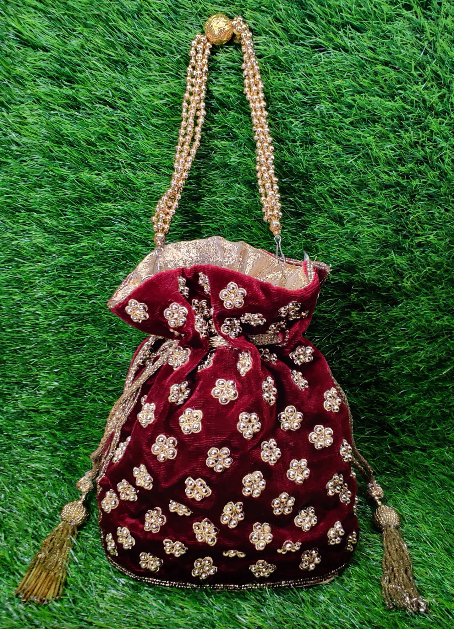 Indian Women Fashion Handmade Potli Bag, Ethnic Wedding And Festivals, hand bag, Bridal Bag Embellished With Beads & Pearls