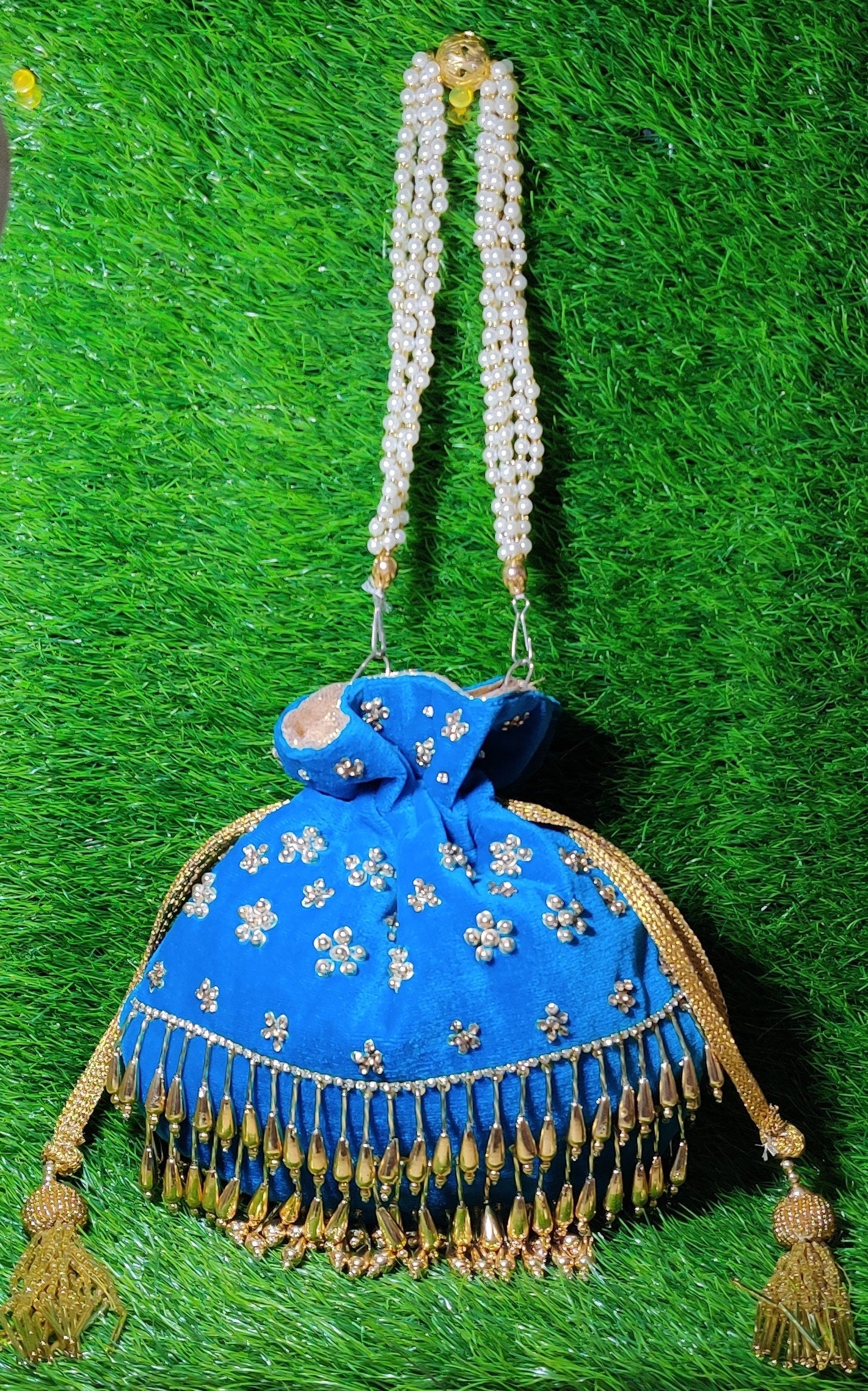 Indian Women Fashion Handmade Potli Bag, Ethnic Wedding And Festivals, hand bag, Bridal Bag Embellished With Beads & Pearls