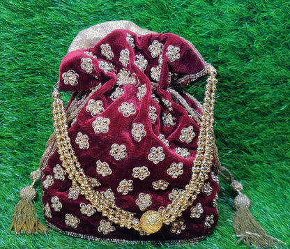 Indian Women Fashion Handmade Potli Bag, Ethnic Wedding And Festivals, hand bag, Bridal Bag Embellished With Beads & Pearls