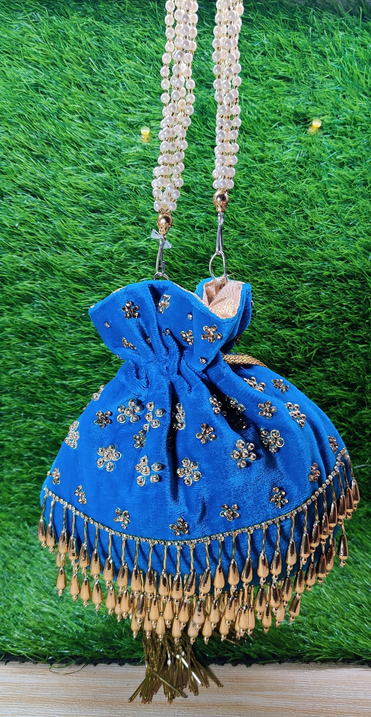 Indian Women Fashion Handmade Potli Bag, Ethnic Wedding And Festivals, hand bag, Bridal Bag Embellished With Beads & Pearls