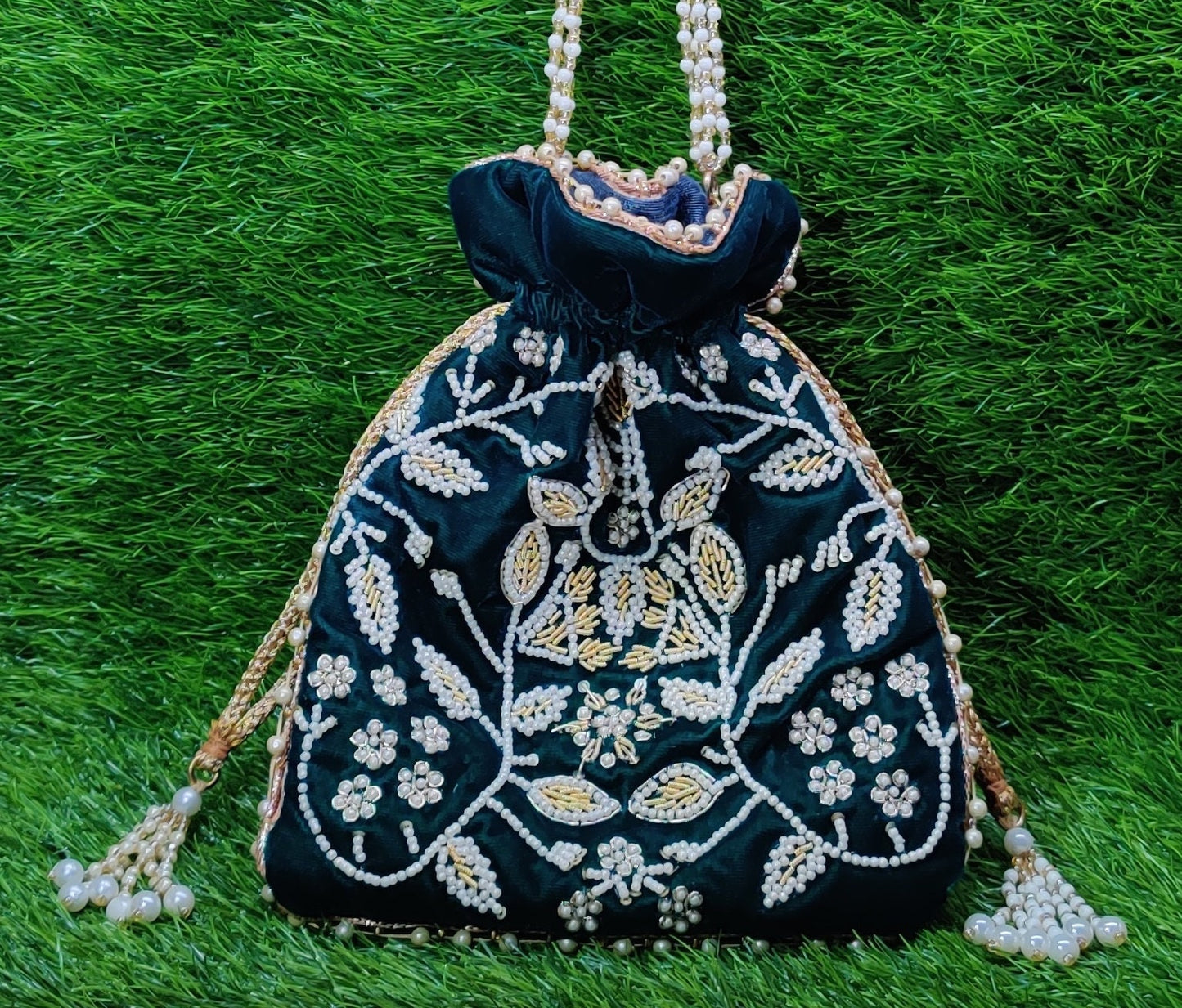 Indian Women Fashion Handmade Potli Bag, Ethnic Wedding And Festivals, hand bag, Bridal Bag Embellished With Beads & Pearls