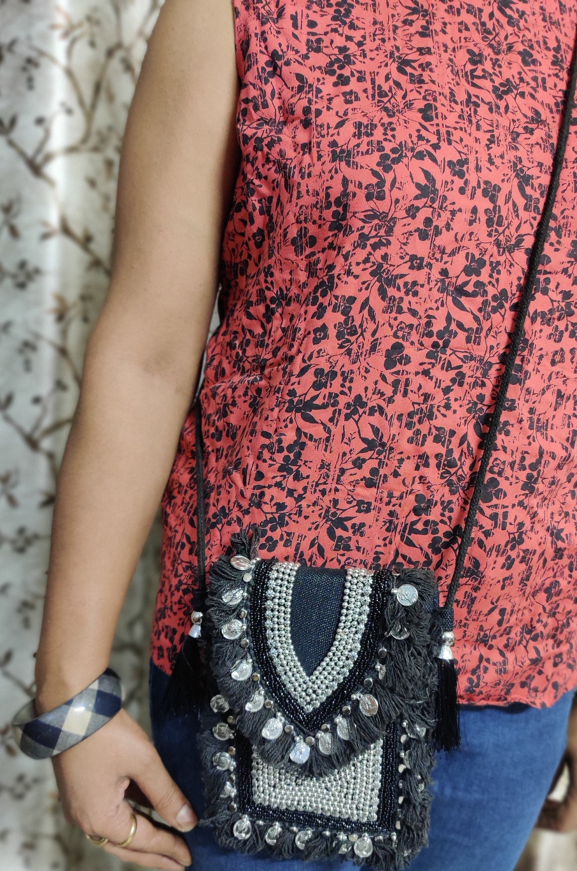 Indian Banjara Bag, Embroidered Bag, Hippie Bag, Shoulder Bag, Sling Bag, Crossbody Bag, Ethnic Bag, Boho Bag, Bohemian gift, Beaded