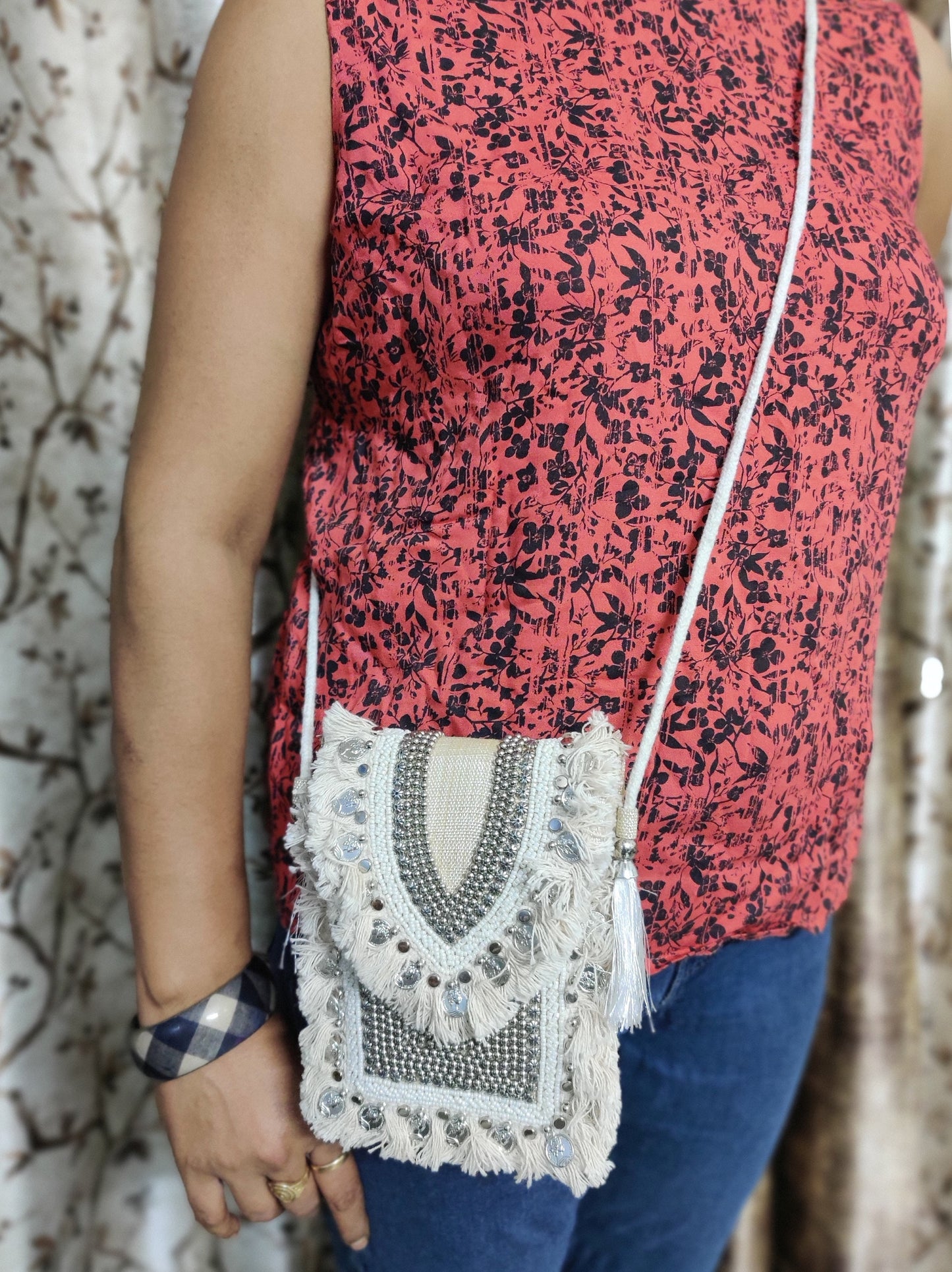 Indian Banjara Bag, Embroidered Bag, Hippie Bag, Shoulder Bag, Sling Bag, Crossbody Bag, Ethnic Bag, Boho Bag, Bohemian gift, Beaded