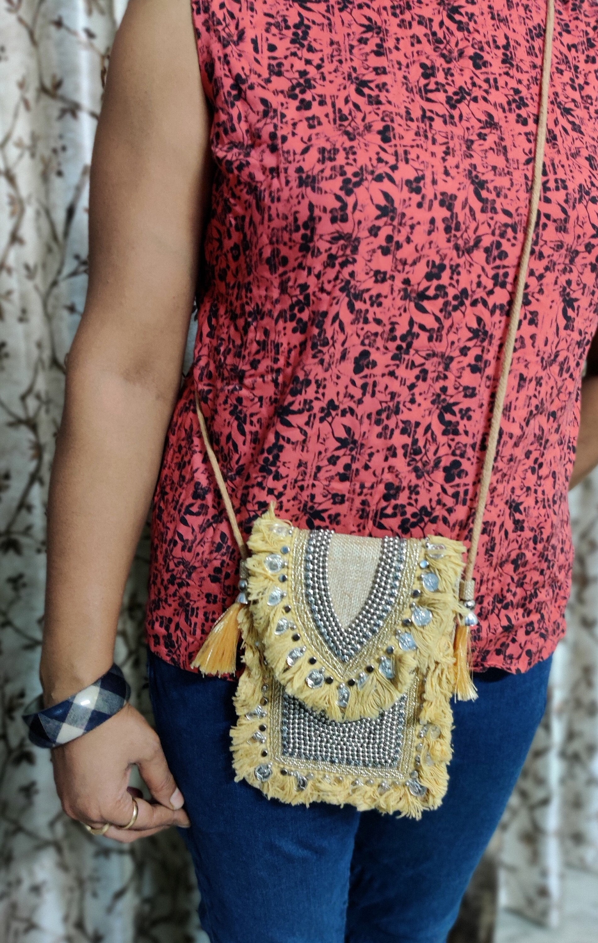 Indian Banjara Bag, Embroidered Bag, Hippie Bag, Shoulder Bag, Sling Bag, Crossbody Bag, Ethnic Bag, Boho Bag, Bohemian gift, Beaded
