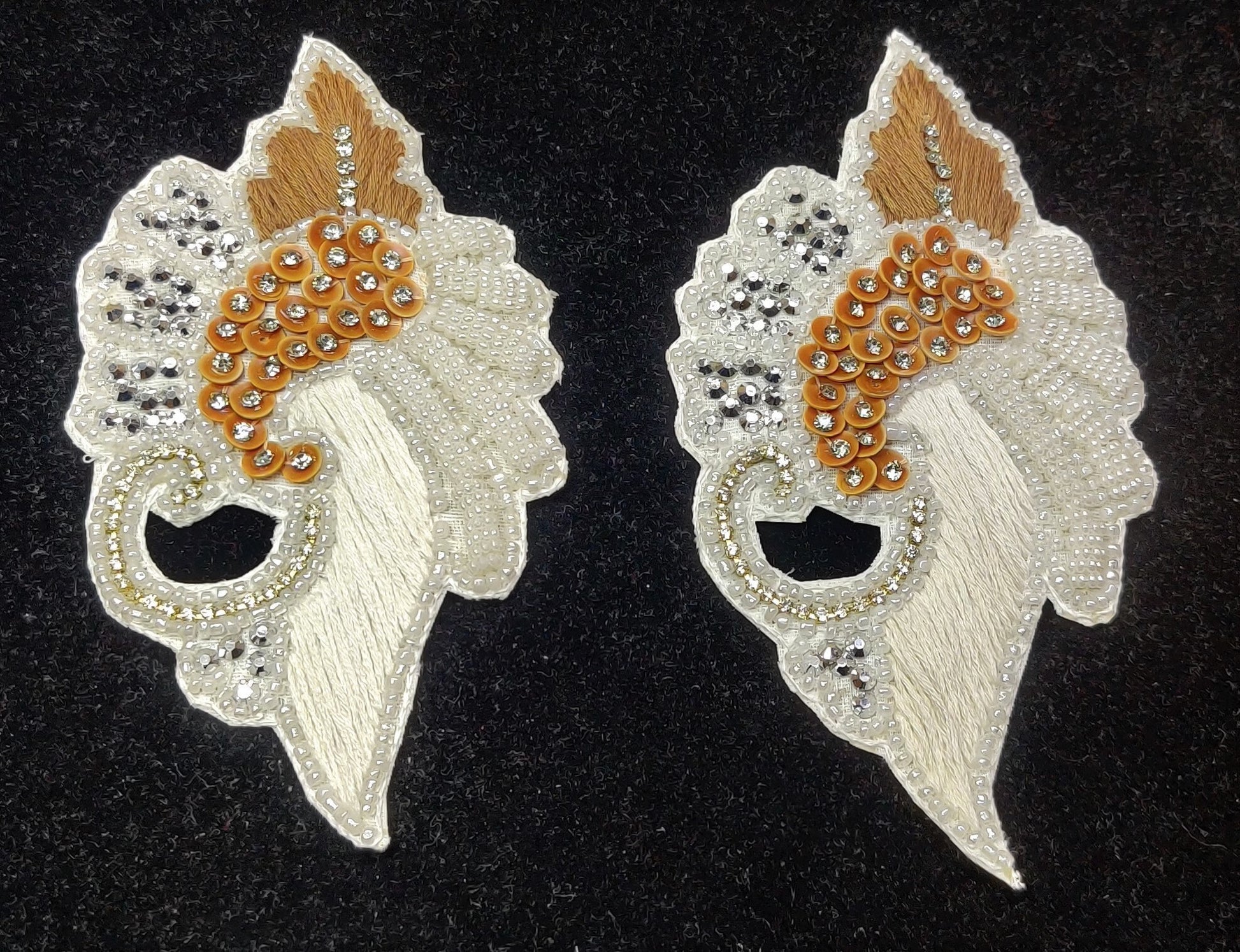 Set of 2 Indian Beaded Decorative Handmade Patches Leaf Embroidered Sewing Thread Dresses Appliques Cushion Crafting Scrap booking Bags