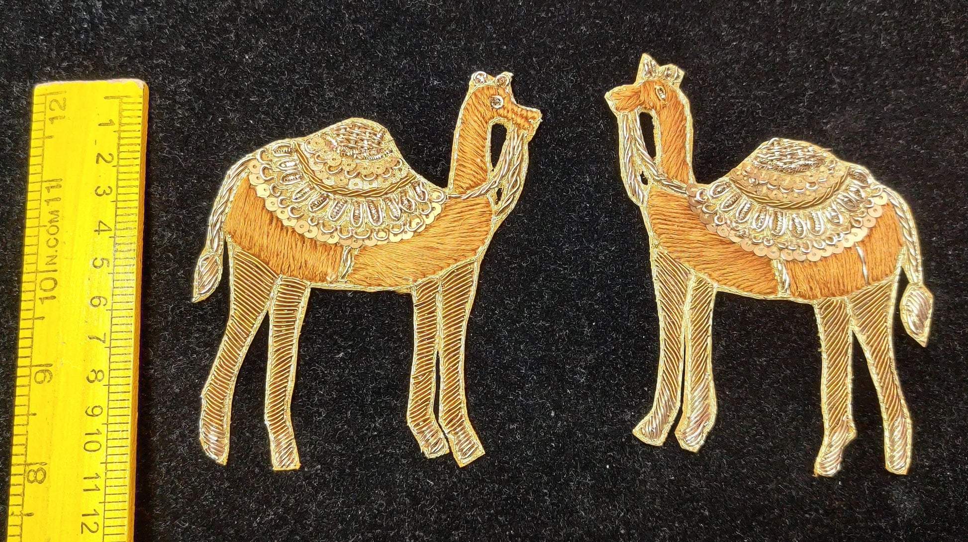 Set of 2 Indian Handmade Camel Design Patches Embroidered Sewing Thread Dresses Handcrafted Appliques Cushion Crafting Bags, 1 Pair