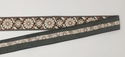 3 yard 4.0 cm wide Indian Saree Border Boho Lace Embroidery Ribbon Cushion Table runner curtains wedding Sewing Crafting Trim Headbands