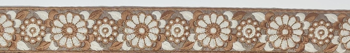 3 yard 4.0 cm wide Indian Saree Border Boho Lace Embroidery Ribbon Cushion Table runner curtains wedding Sewing Crafting Trim Headbands