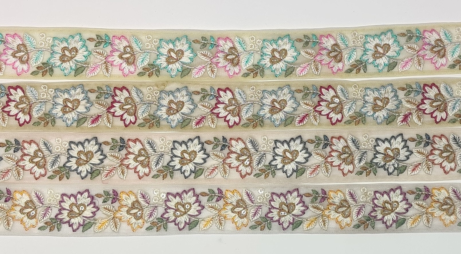 3 yard 4.0 cm wide Indian Saree Border Boho Lace Embroidery Ribbon Cushion Table runner curtains wedding Sewing Crafting Trim Headbands