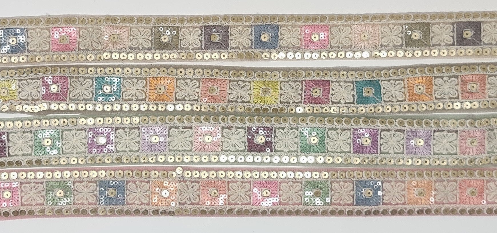 3 yard 3.5 cm wide Indian Saree Border Boho Lace Embroidery Ribbon Cushion Table runner curtains wedding Sewing Crafting Trim Headbands