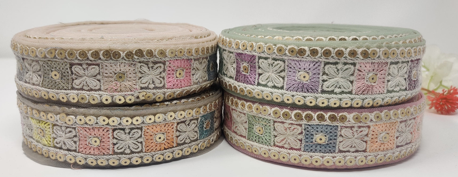 3 yard 3.5 cm wide Indian Saree Border Boho Lace Embroidery Ribbon Cushion Table runner curtains wedding Sewing Crafting Trim Headbands