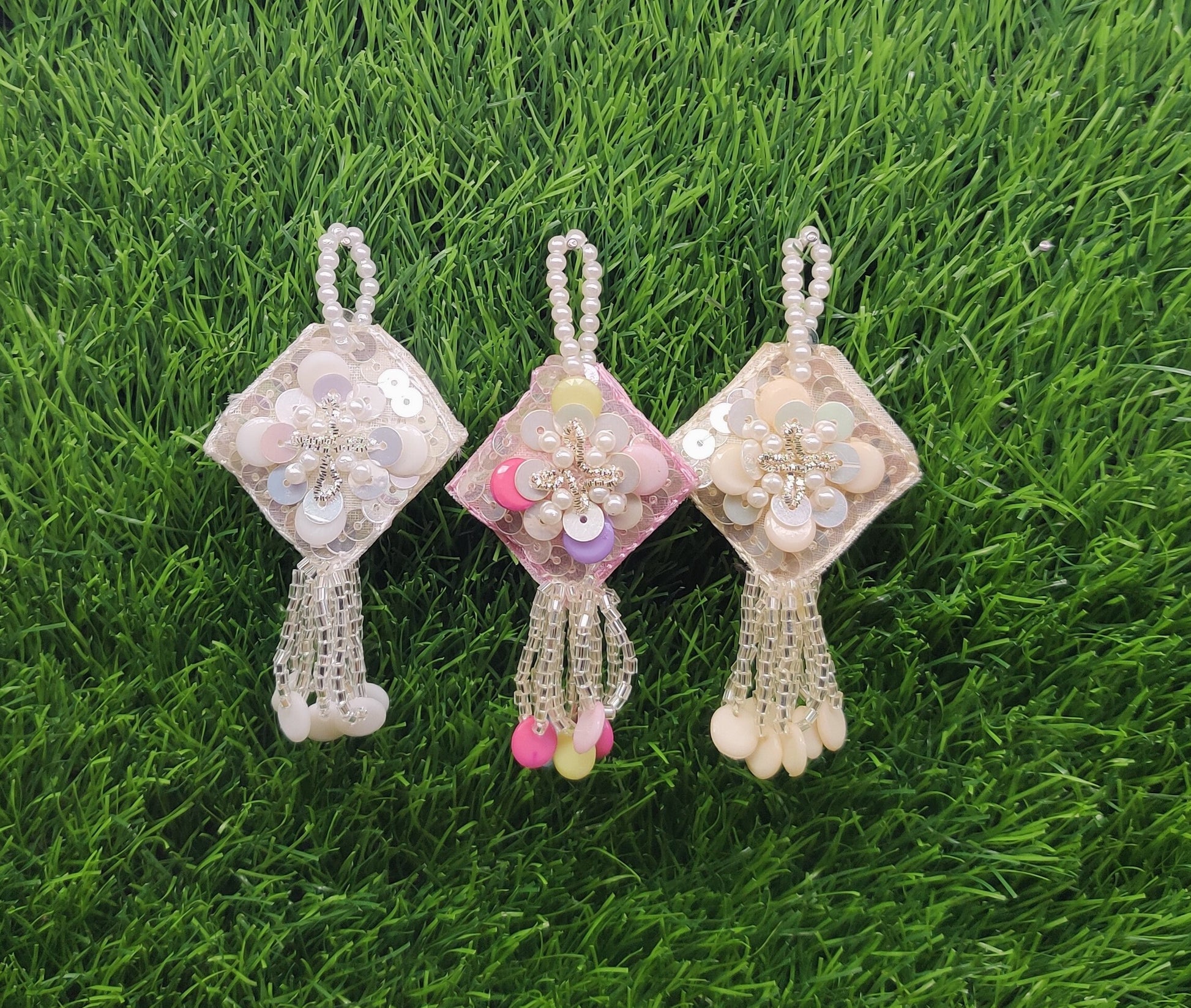 08 cm 2 pc pearl crystal beaded Tassels, home décor, lamp shades tassels, Hanging for Handbags, Indian Saree, Dupatta, Lehenga Blouse latkan