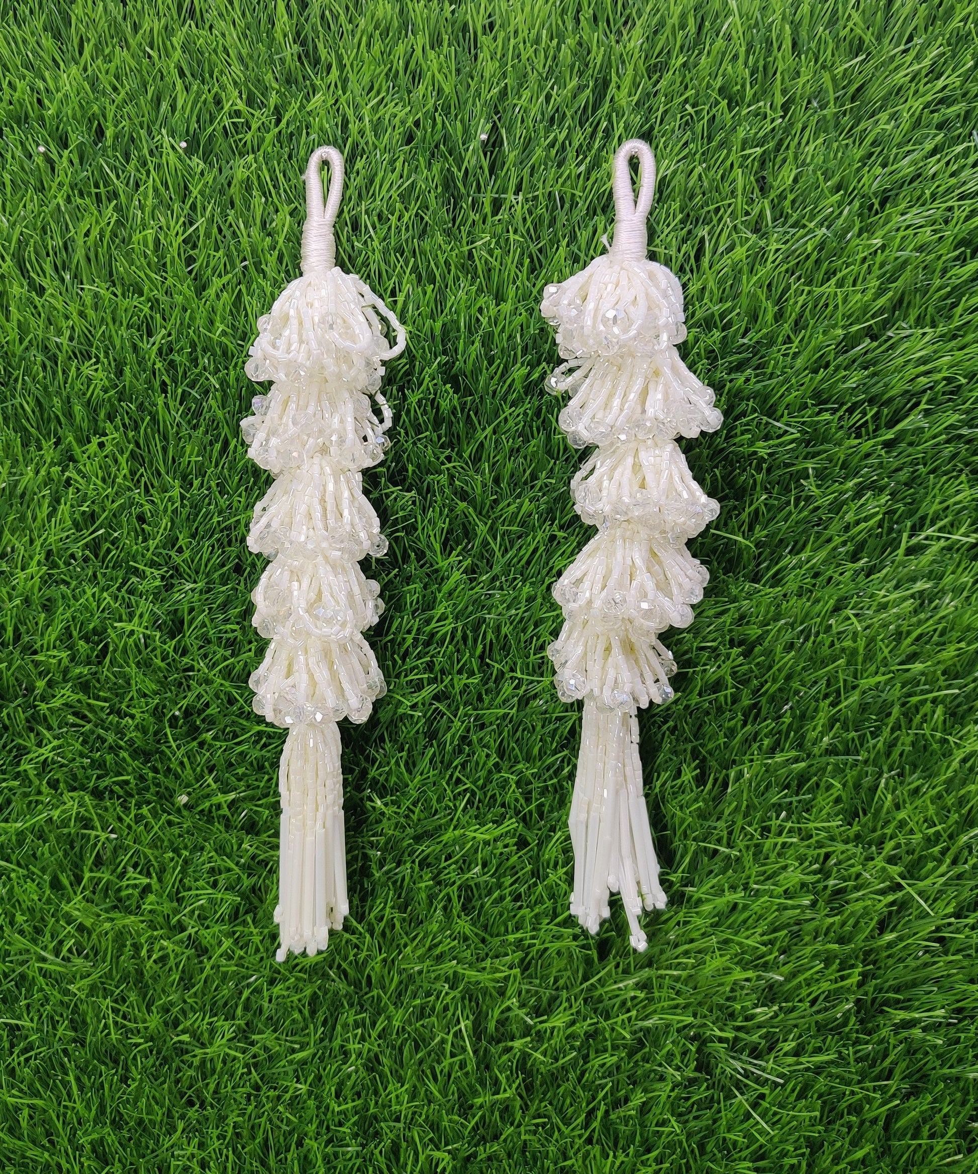 20 cm 2 pc cutdana glass beaded Lahenga Tassels, home décor, lamp shades tassels, Hanging for Handbags, Indian Saree, Dupatta, Blouse latkan